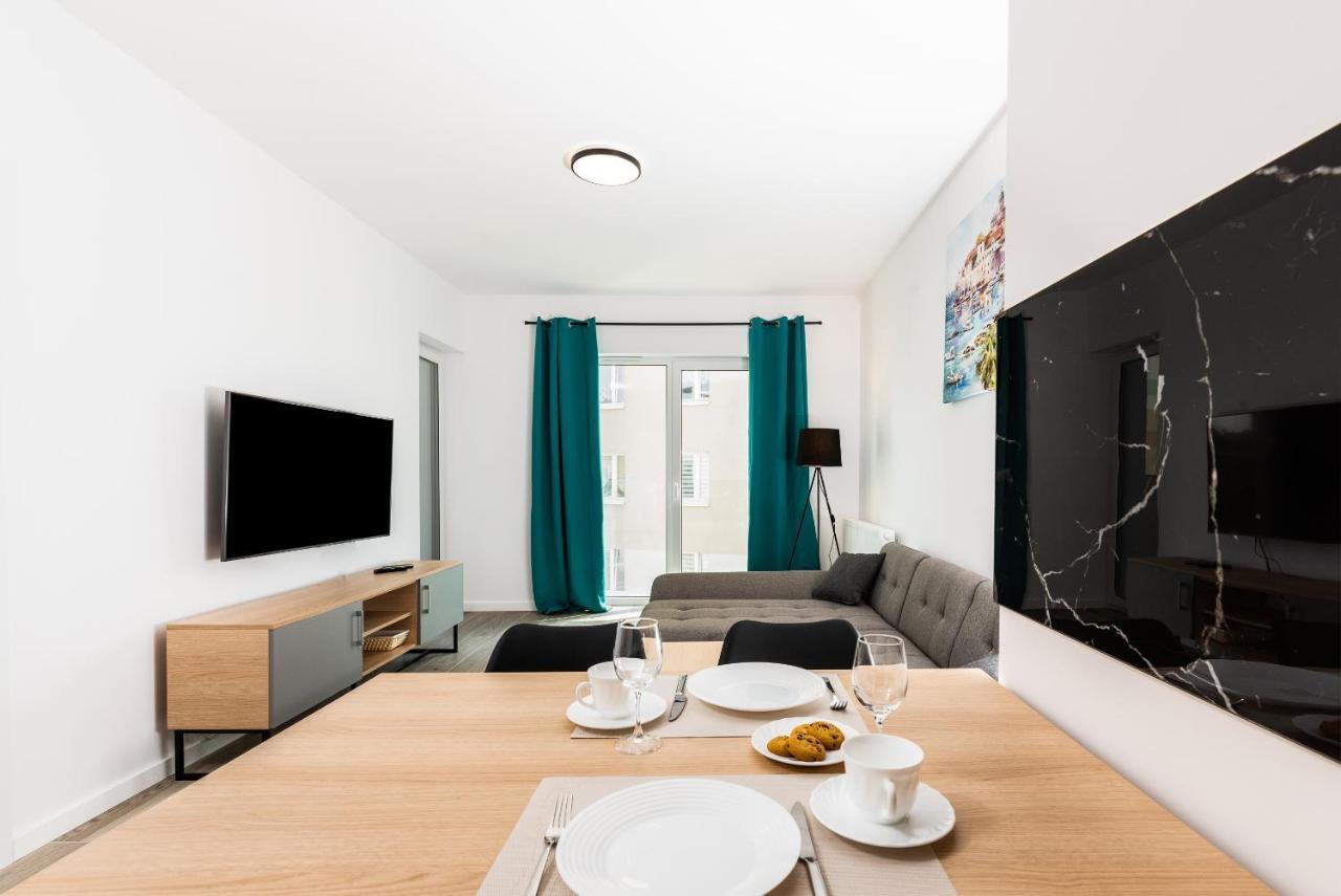 5D Apartamenty Fredry 2/36 โควอบเซก ภายนอก รูปภาพ